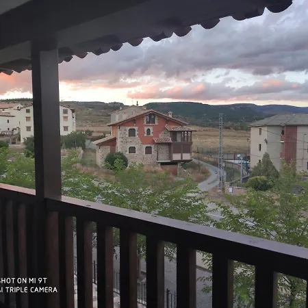 Casa Rubielos Holiday home *