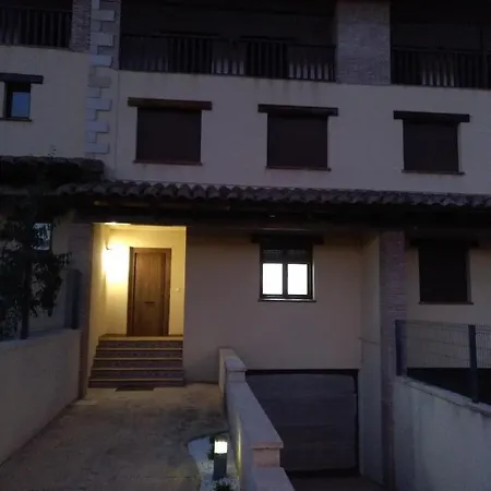 別荘 Casa Rubielos ルビエロス・デ・モラ